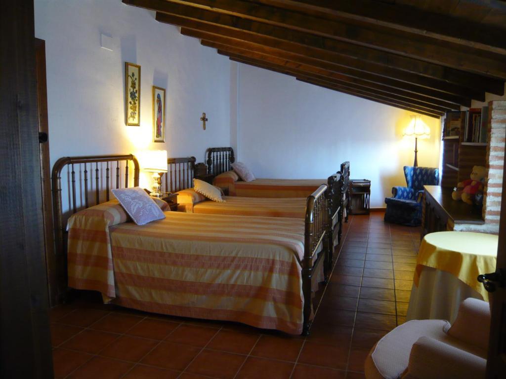 Hospederia Casa de La Torre Hostal El Toboso Habitación foto
