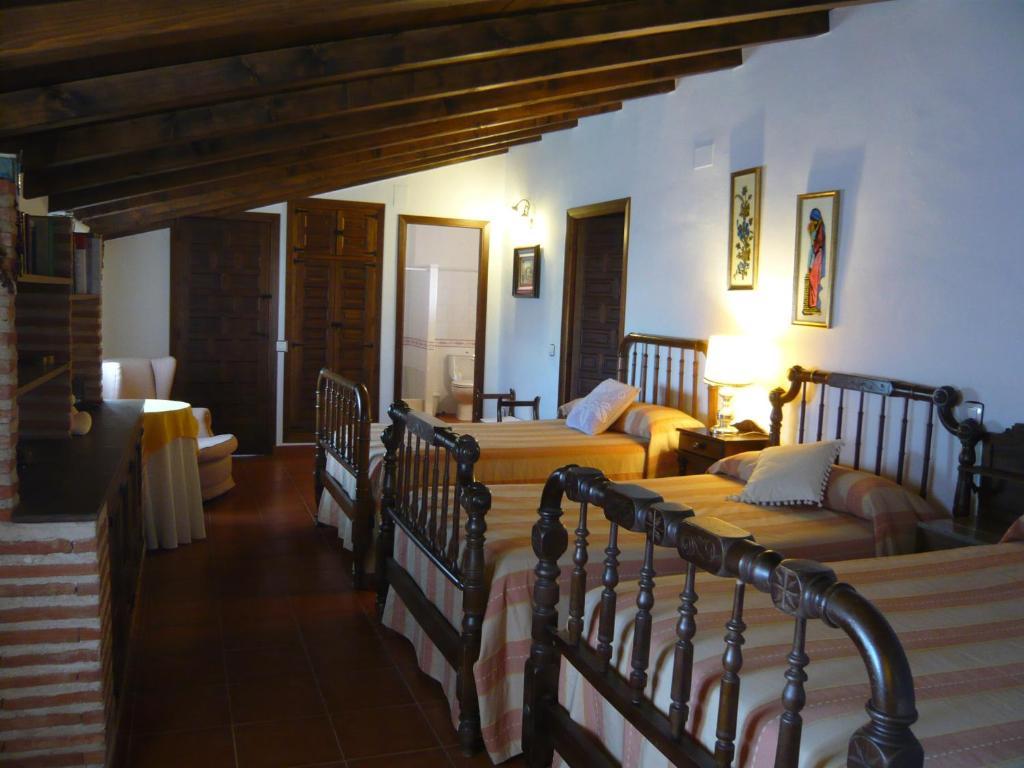 Hospederia Casa de La Torre Hostal El Toboso Habitación foto